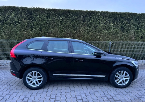 Volvo XC 60 cena 59000 przebieg: 350000, rok produkcji 2017 z Halinów małe 121